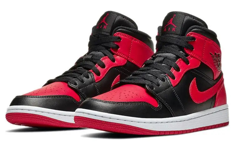 Nike Air Jordan 1 Mid 'Banned' Sneakers shoes 554724-074